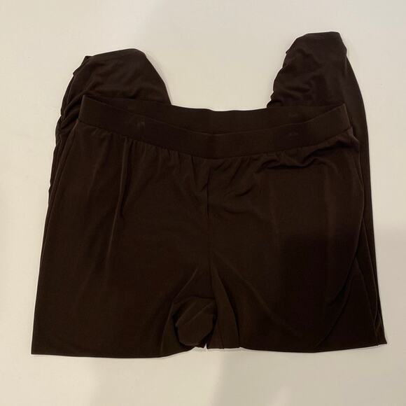 Chico’s Chocolate Brown Elastic Waist Ruched Ankle Ankle Pants Stretch EUC Sz 16 - Picture 1 of 12